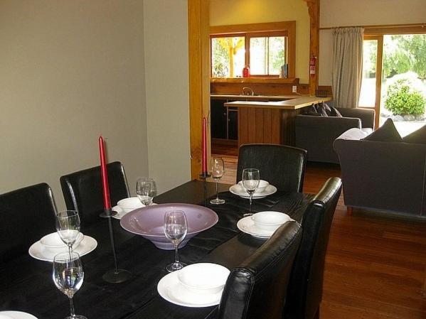 The Ski House On Miharo - Rangataua Holiday Home 오하쿠네 외부 사진