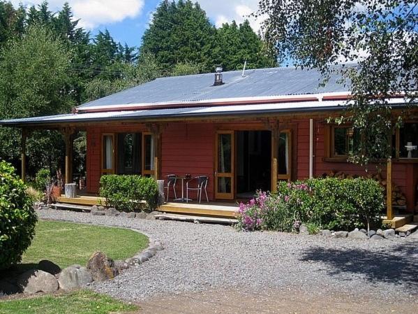 The Ski House On Miharo - Rangataua Holiday Home 오하쿠네 외부 사진
